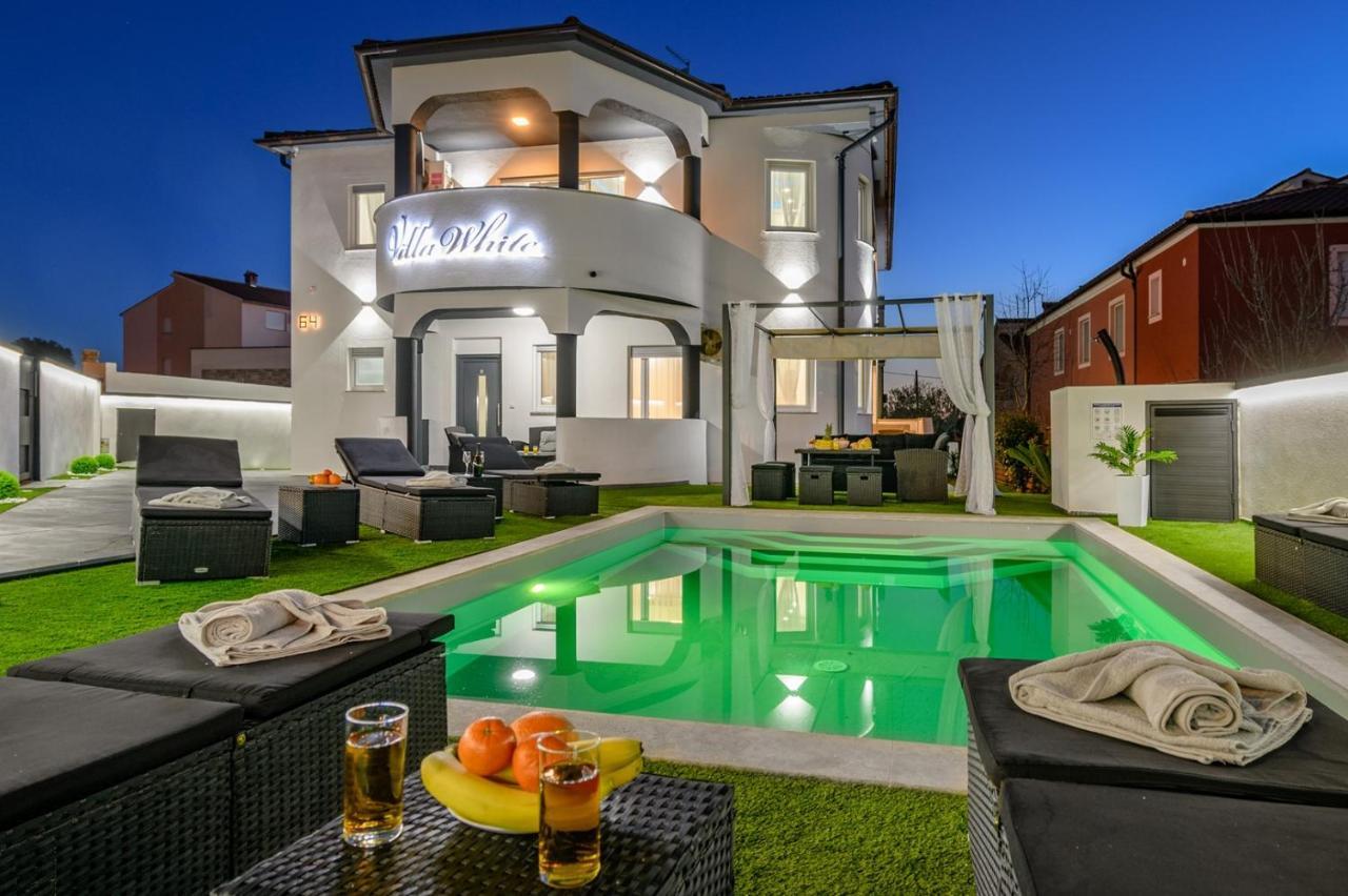 Complex Villa White Pula Ngoại thất bức ảnh