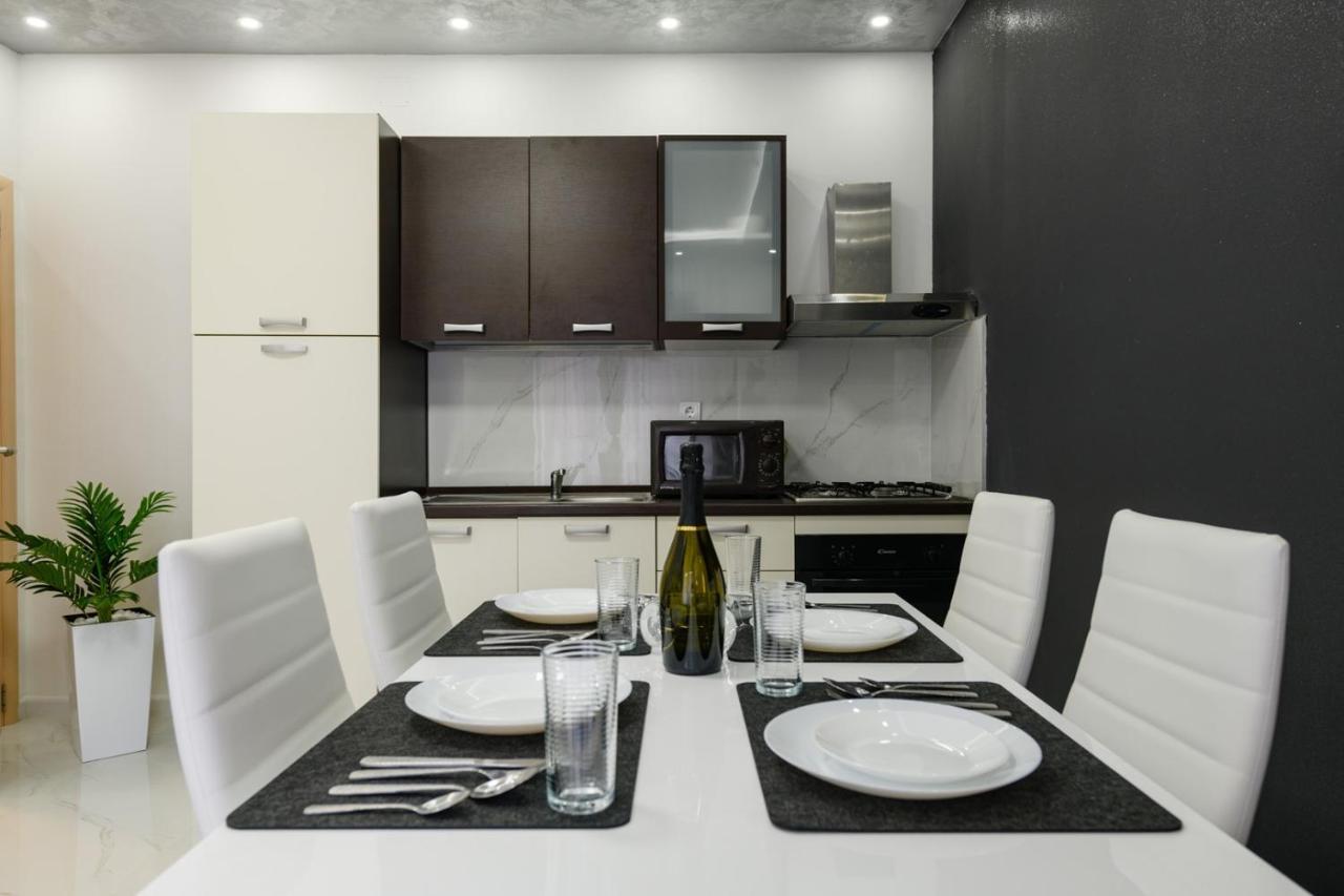 Complex Villa White Pula Ngoại thất bức ảnh